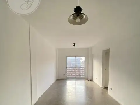 Departamento 4 amb con Balcón corrido