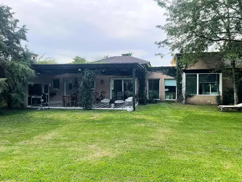 Casa en Venta en Estancias Del Pilar, USD 475.000