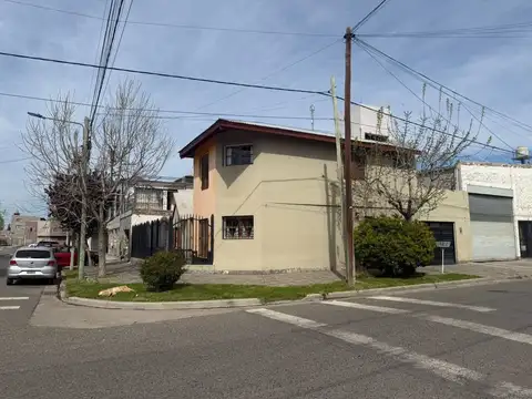 Casa en Alquiler de 3 dormitorios