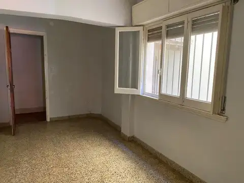 Depto Tipo Casa en Alquiler Temporal 30 años