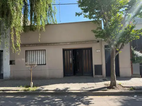 Casa en venta en Lujan