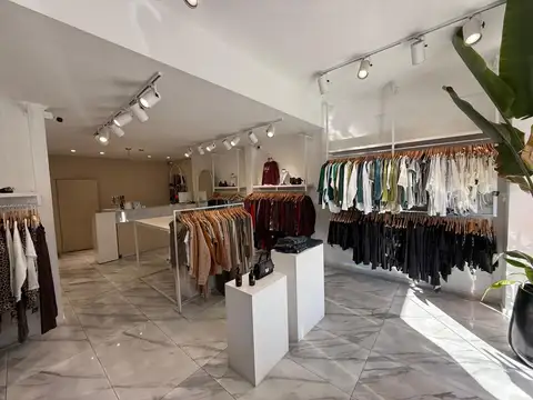 Local en Venta Via Pública