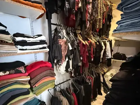 Local en Venta Via Pública