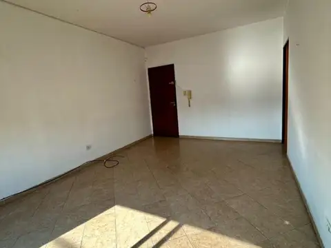 Casa - Venta - Argentina, Tres de Febrero - FRANCISCO LAGORIO 734