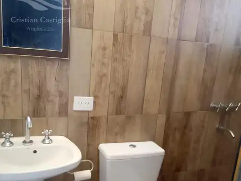 PH en planta alta al Fondo con Patio en Villa Adelina