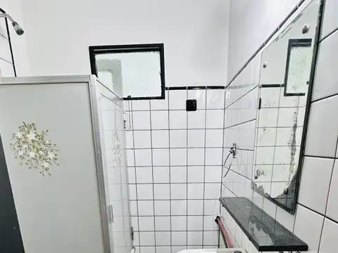 Depto Tipo Casa en Alquiler al Este