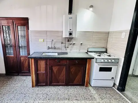 Depto Tipo Casa 2 ambientes con 1 baño