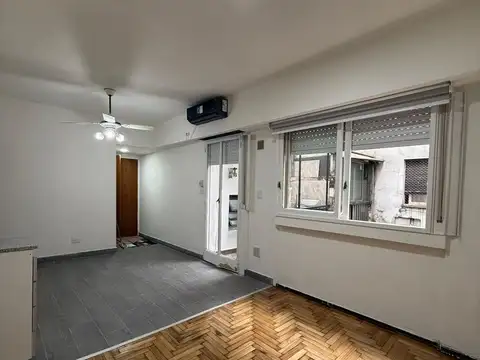 Departamento en Alquiler en Boedo (Colombres al 900) de 1 Amb.