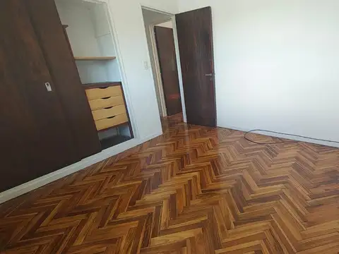 Departamento en Venta en La Lucila, USD 112.000