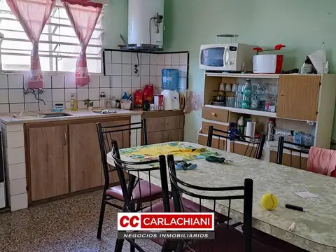 Casa 4 ambientes con 1 baño