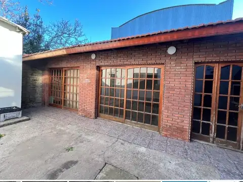 Local en Alquiler en Berazategui, $ 1.800.000