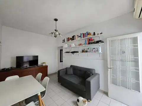 Depto Tipo Casa en Venta en Villa Sarmiento, USD 47.000