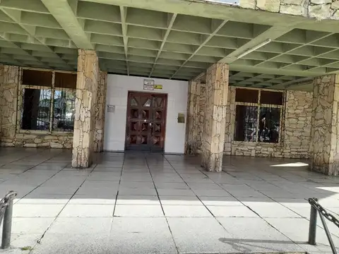 VENTA 3 Ambientes, muy buen edificio- Lugano I y II