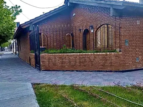 Venta de casa Esquina y Departamento a terminar