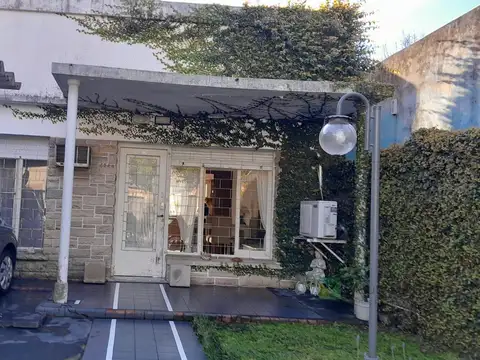 Calle 13 e/164 y 165 CASA Berisso