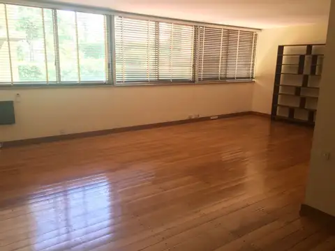 Departamento en Alquiler en Recoleta, $ 1.200.000