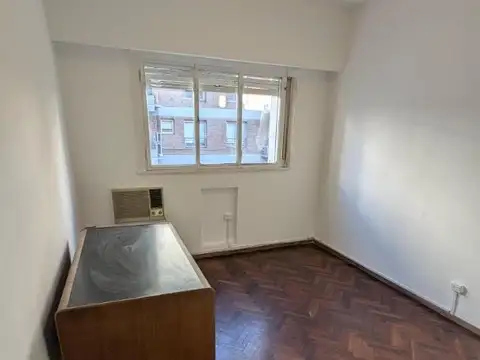 Agüero 1600, Piso 7