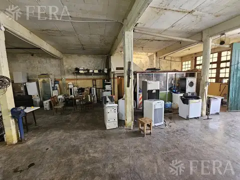 Local en Venta 60 años