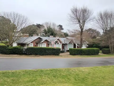 Casa en Venta de 4 dormitorios