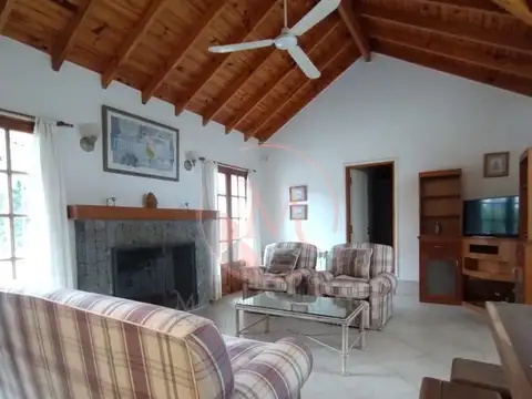 Casa en Venta en Zona Iglesia, USD 320.000
