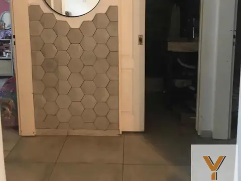 Casa en venta - 2 Dormitorios 1 Baño - 97Mts2 - Ituzaingó