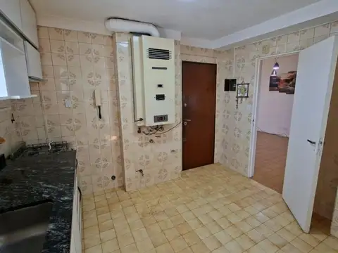 Departamento en Alquiler de 4 ambientes