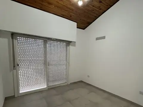 Depto Tipo Casa en Alquiler en Tablada, $ 500.000