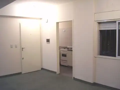 Departamento en Venta en Pompeya, USD 59.000