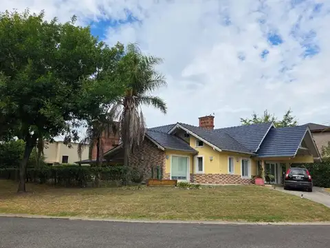 Casa en Venta de 5 dormitorios
