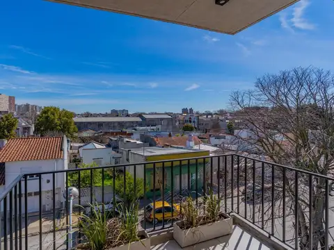 Neuquen 1200, Piso 2