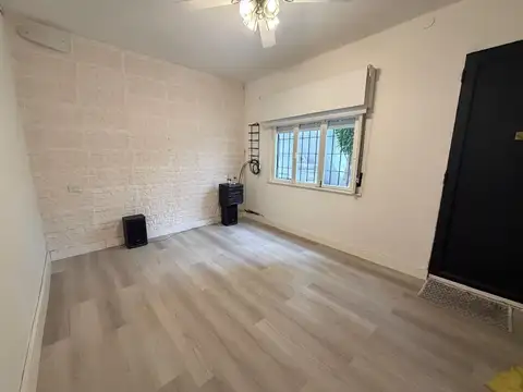 Depto Tipo Casa en Alquiler en Villa Pueyrredón, USD 1.100