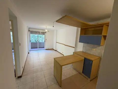 Obispo Trejo 1100, Piso 2