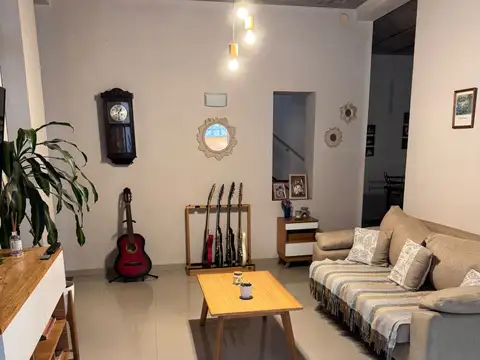 Depto Tipo Casa en Venta de 3 dormitorios