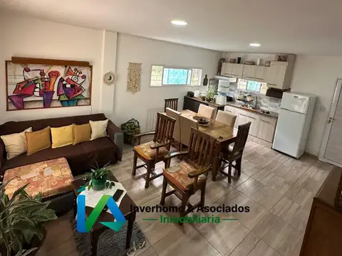 Casa en Venta con 6 cocheras