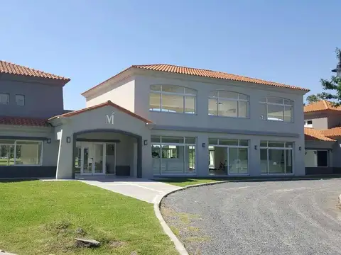Terreno en Venta en Club Miralagos, USD 19.500