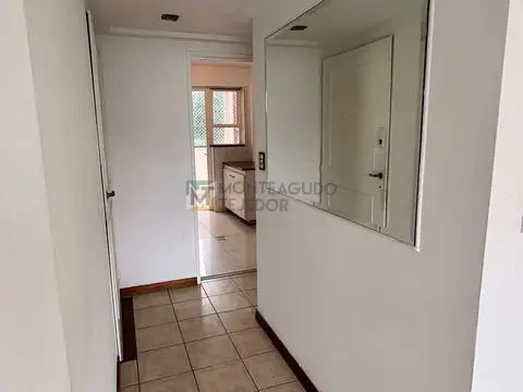 Departamento en Venta al Este
