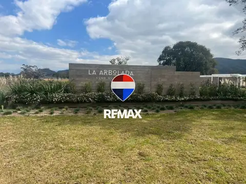 TERRENO EN VENTA EN LA ARBOLADA - CIRCUNV OESTE