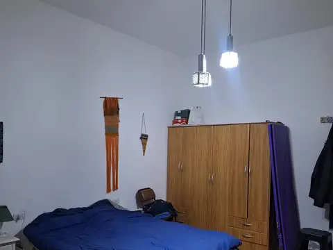 VENDO DOS DPTOS. INTERNOS JUNTOS, ITUZAINGO AL 3500