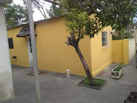 RELEVANTE PROPIEDAD IDEAL PARA 2/3 FAMILIAS A UN VALOR UNICO