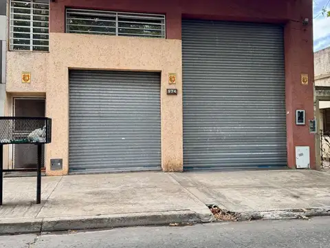 Galpon en Alquiler en Villa Lynch, $ 900.000