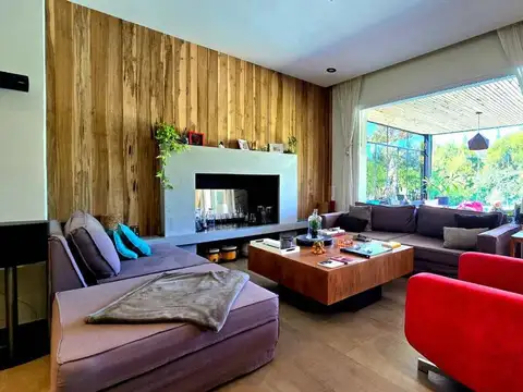 Casa en Venta en Benavidez, USD 698.000