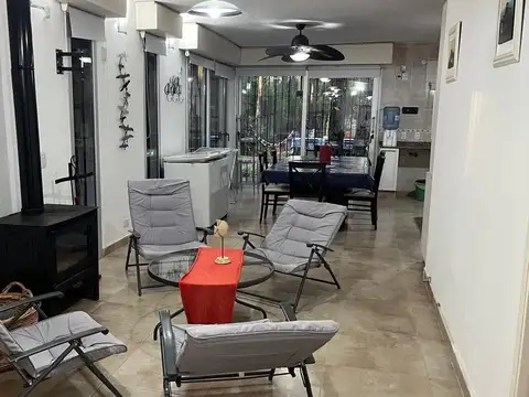 Casa en Alquiler Temporal en Mar Azul, USD 1.400