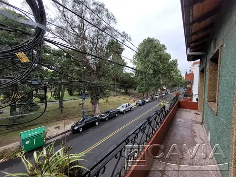 Depto Tipo Casa 4 ambientes con 2 baños