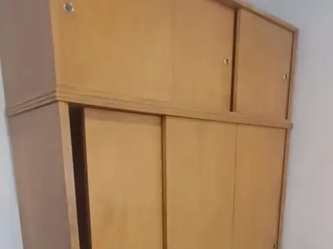 Casa en Alquiler con 1 cochera