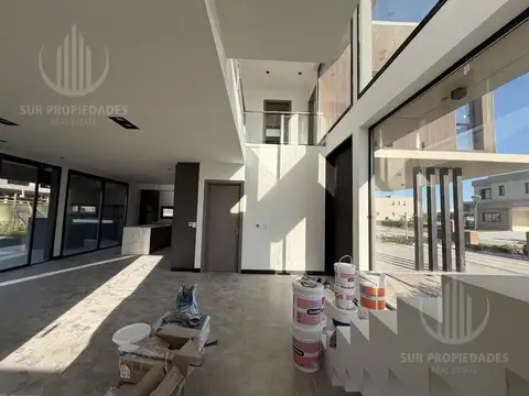 Casa en Venta en Canning Chico, USD 450.000