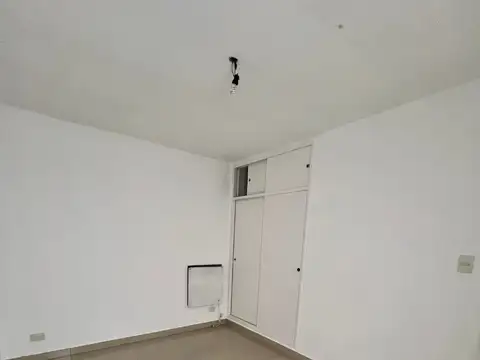 Depto Tipo Casa en Alquiler en Munro, $ 1.050.000