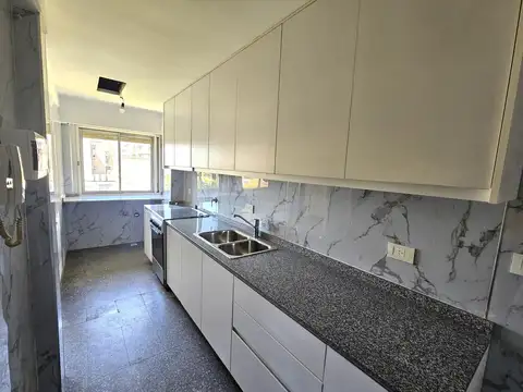 Departamento 5 ambientes con 2 baños