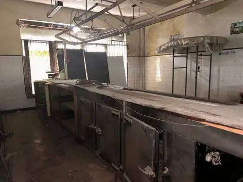 Local en Venta 60 años