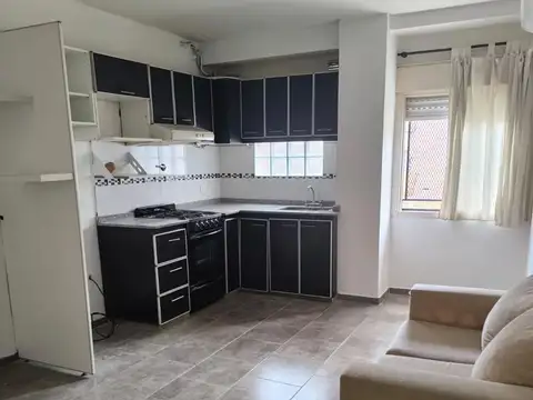 Manuel Bermúdez 4200