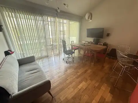 Departamento 4 ambientes con 2 baños